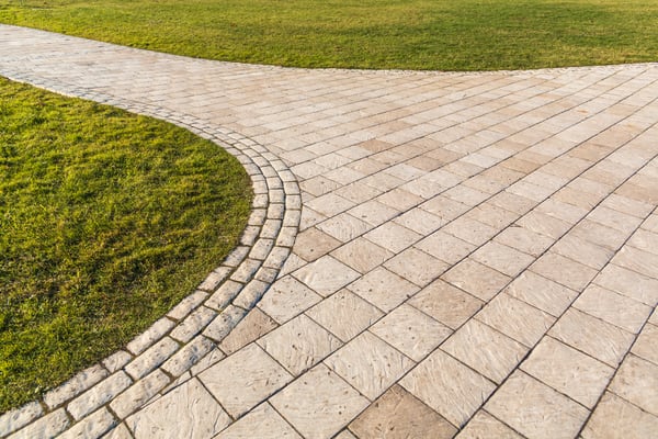 Cleaning Paving Stones3